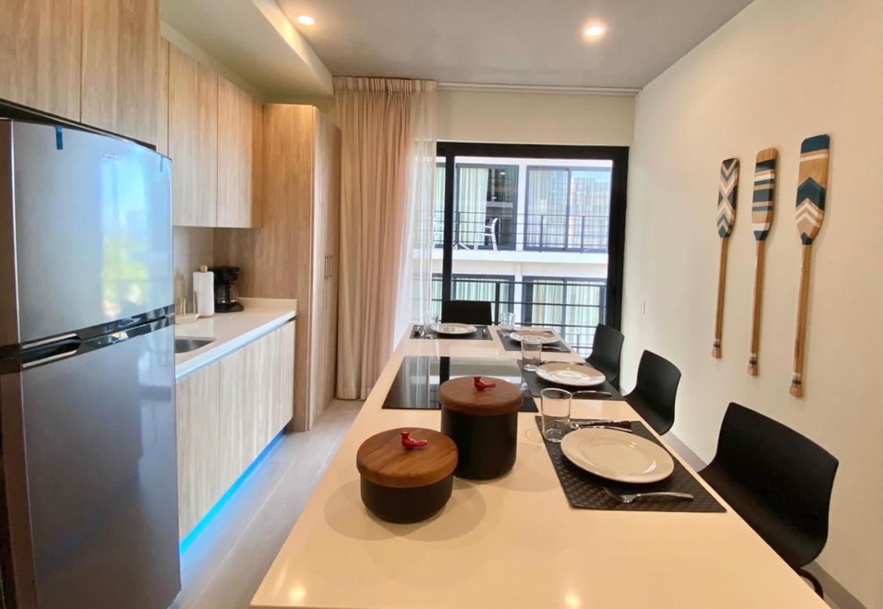 The Boat Condo By Andiani Travel Playa del Carmen Extérieur photo